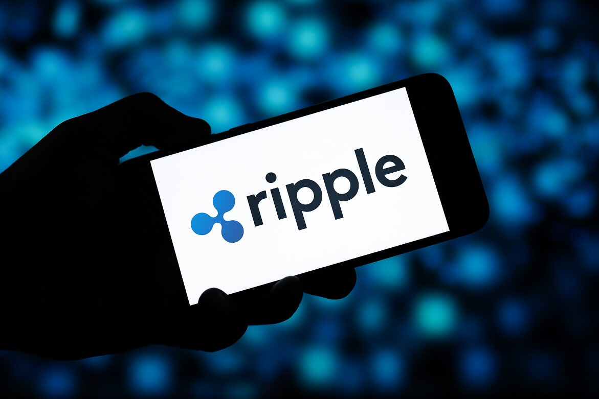 Liquid Suspends Withdrawals, Coinbase Submits Amicus Brief to Support Ripple, Ark Invest Buys 315,259 Shares of GBTC