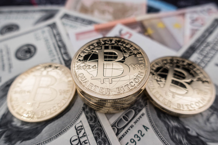 Bitcoin steadies below $17K, but this analyst recommends a key indicator for a reversal