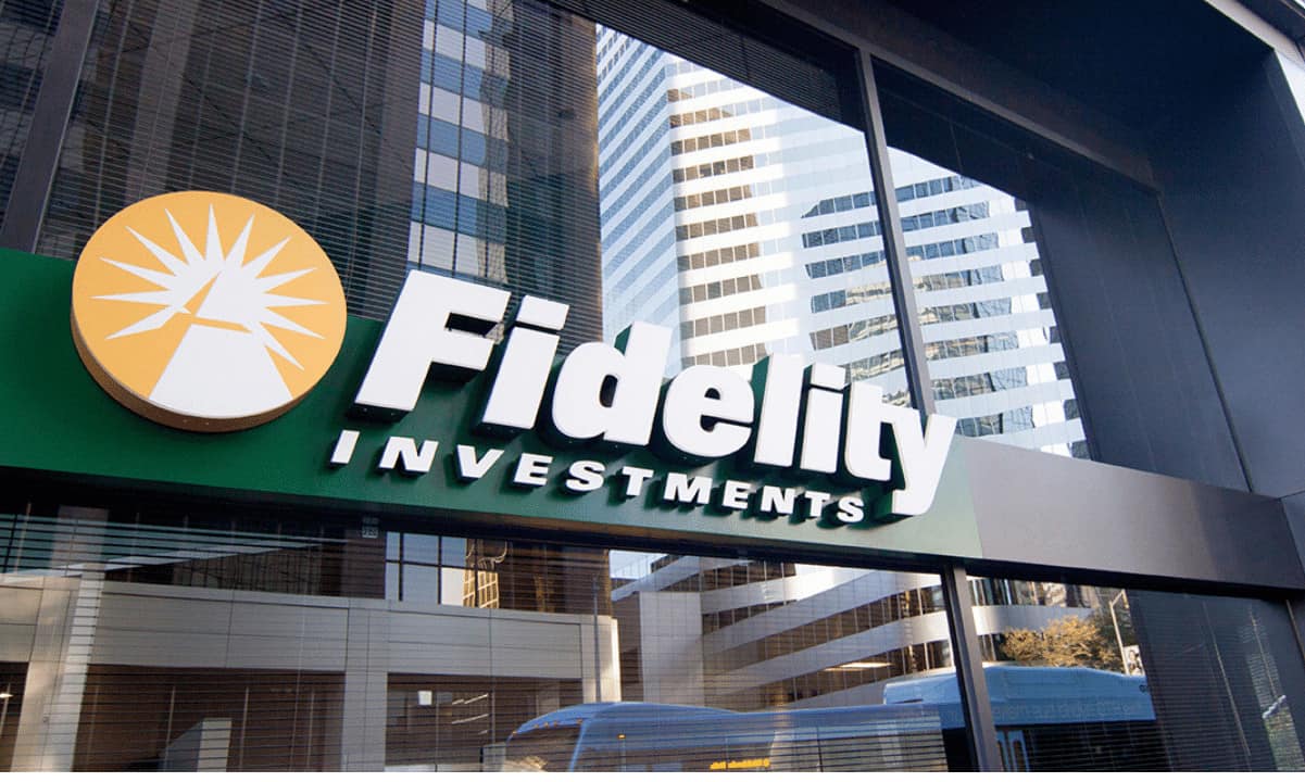 Fidelity Refiles Bitcoin Spot ETF Application After BlackRock