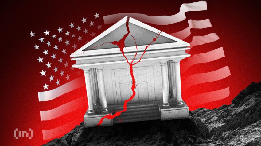 US Banking Crisis Continues as Moody’s Downgrades Leading Institutions